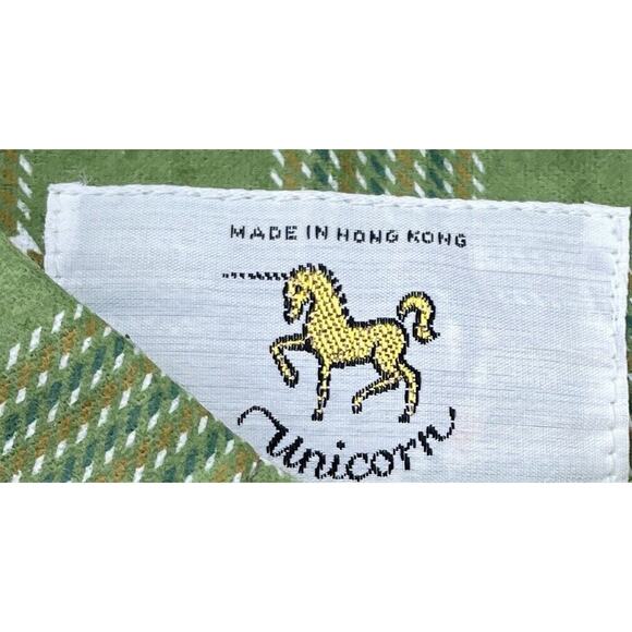 Green Plaid Men's Casual Button Down Shirt - Picture 4 of 7